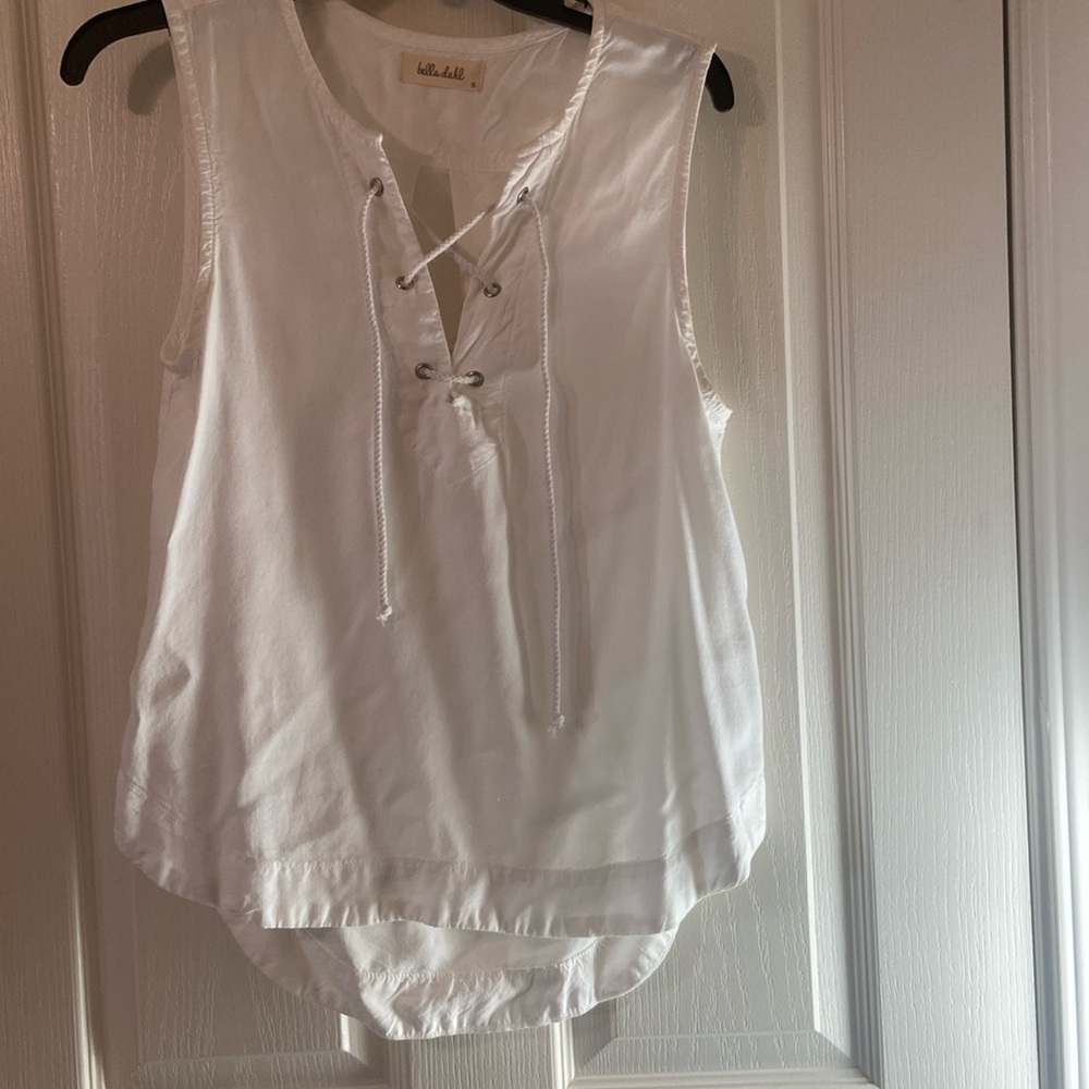 Bella Dahl sleeveless top with front ties, color white, size S